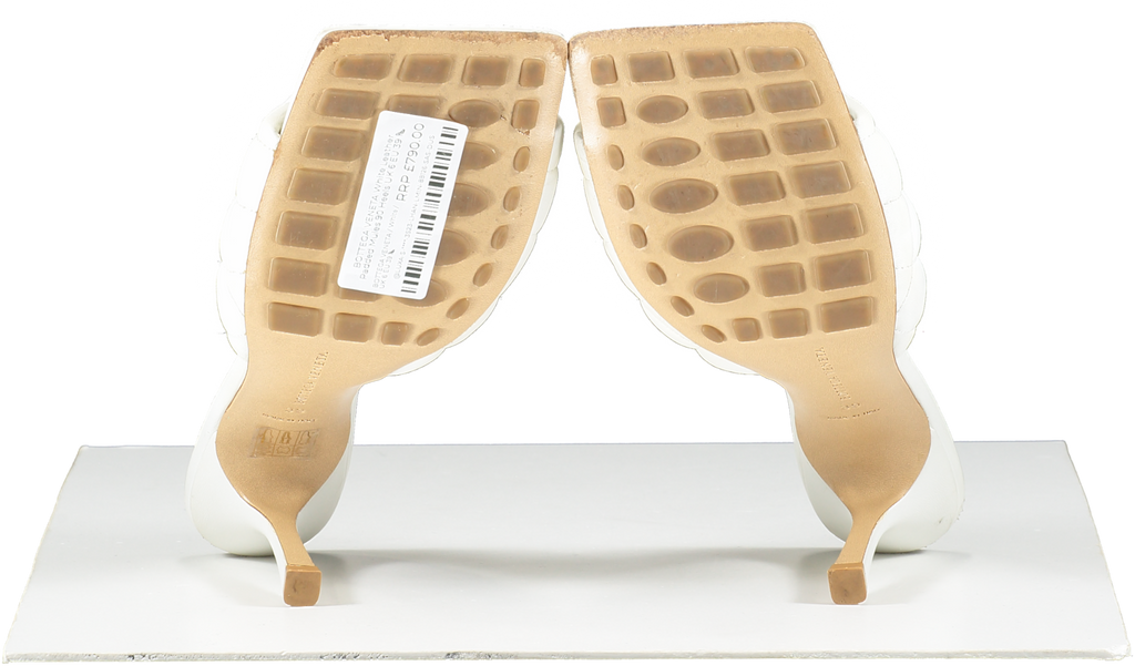 BOTTEGA VENETA White Leather Padded Mules 90 Heels UK 6 EU 39 👠