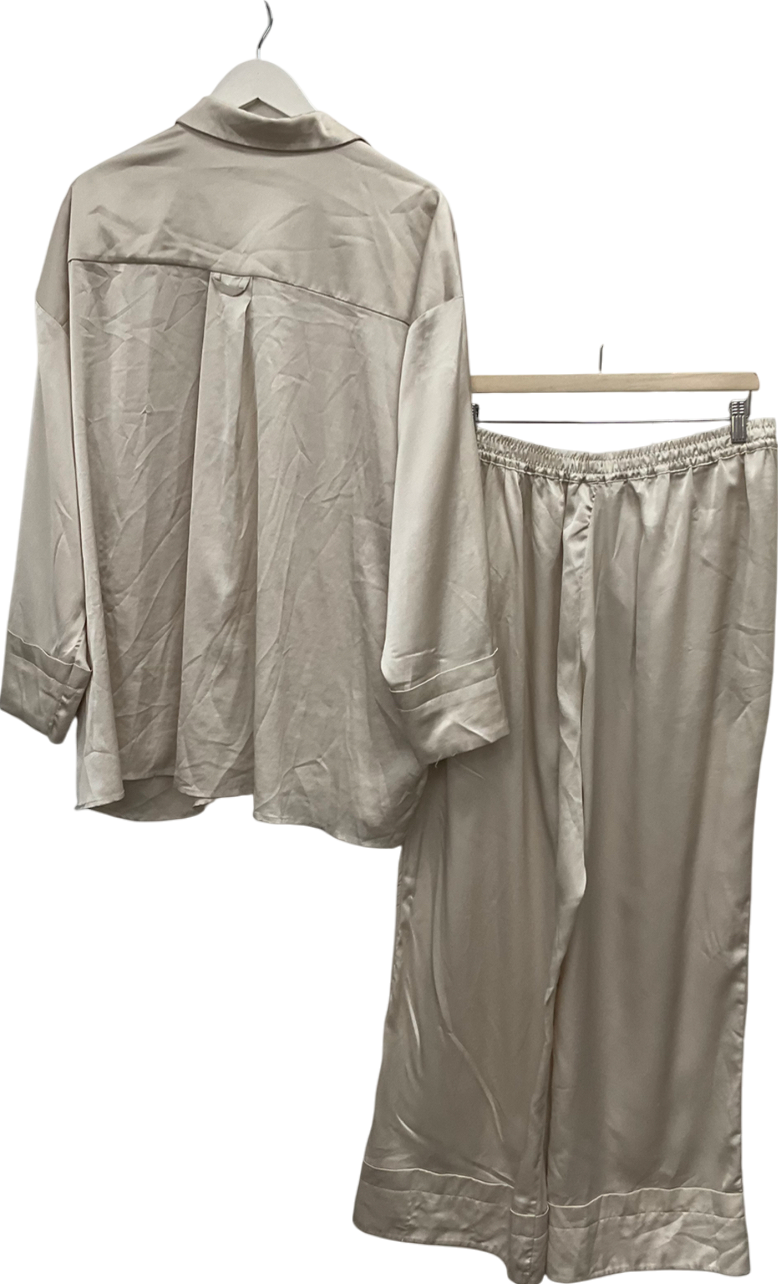 Primark Cream Satin Long Sleeve Shirt Pyjama Set UK M/L