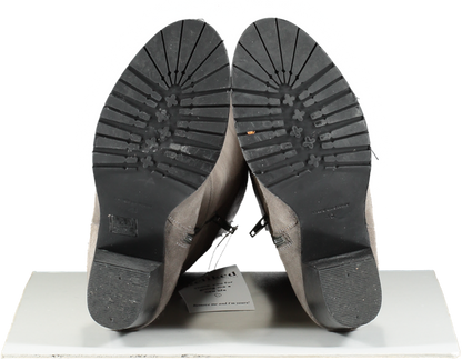 Buffalo Shoe Lab Grey X Courtney Smith Rock Luxe Boots UK 8 EU 41 👠