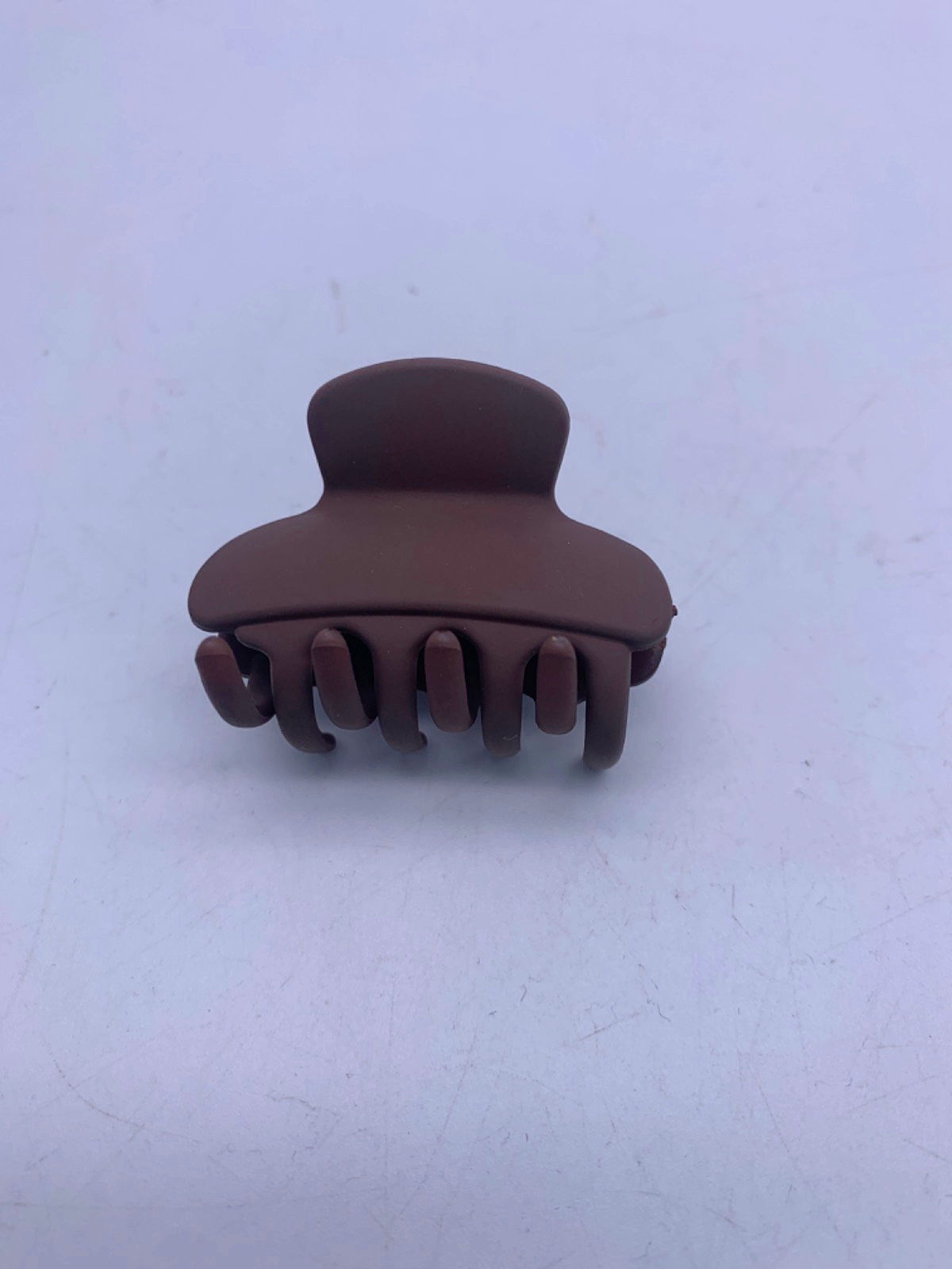 Brown Hair Claw Clip One Size