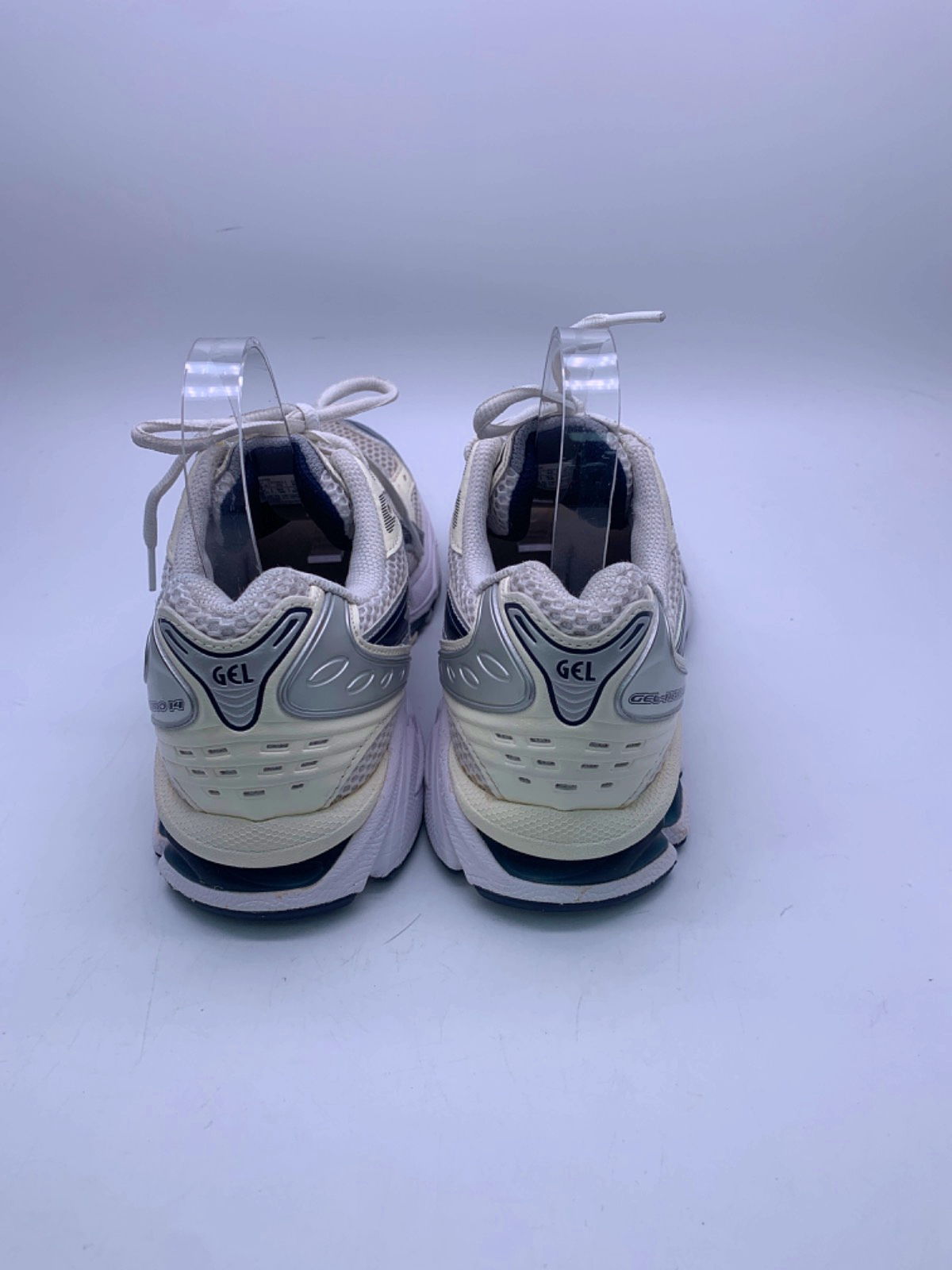 Asics White Gel-Kayano 14 Trainers UK 6.5