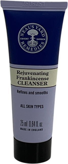 Neal's Yard Rejuvenating Frankincense Refining Cleanser 25ml