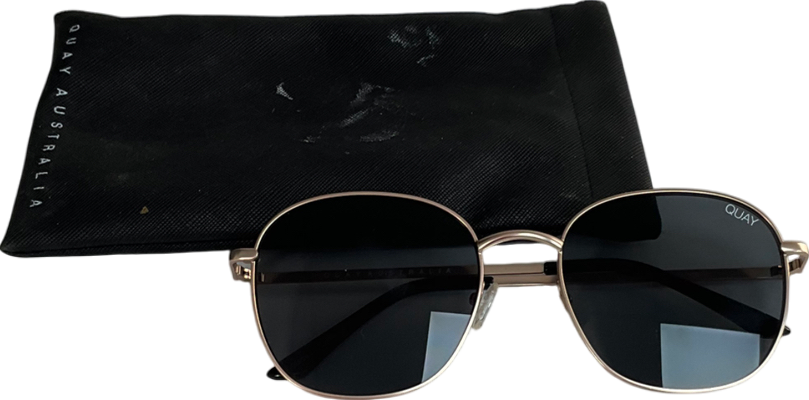 Quay australia Black Australia Jezabell Smoke Polarised Lens Sunglasses One Size