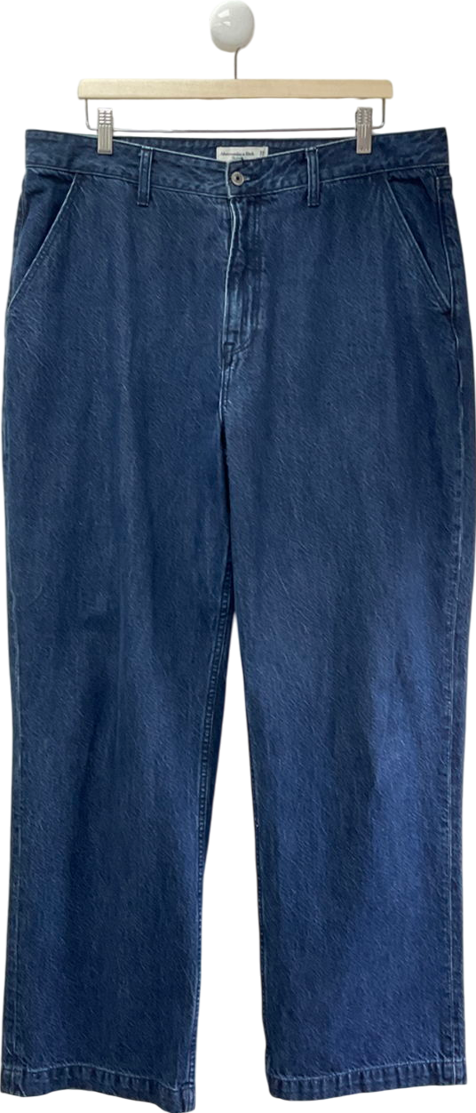 Abercrombie & Fitch Blue Curve Love High Rise Loose Jean W33