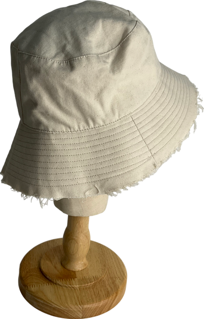 Bassike White Woven Canvas Bucket Hat One Size