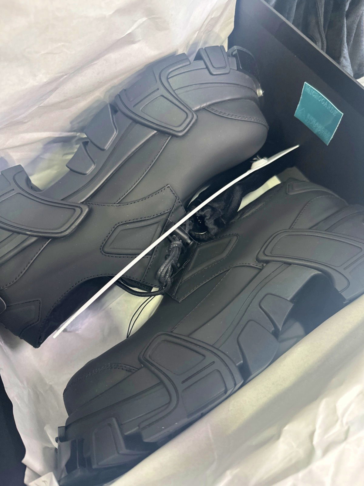 VVETBOI Black Blade Runner Shoes UK 10 EU 44