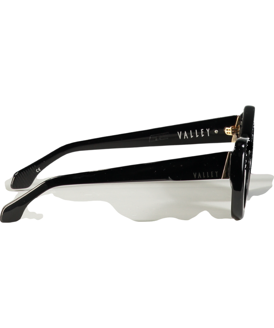 Valley Black La Fayette Sunglasses One Size