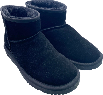 EBV Black Sheepskin Short Boots UK 10
