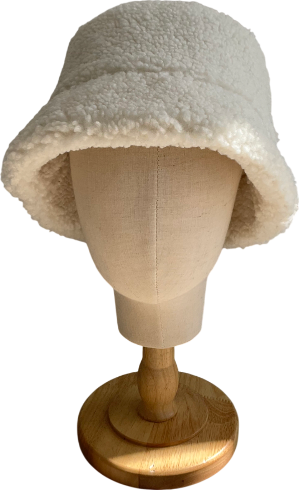 H&M Cream Faux Sterling Bucket Hat UK M