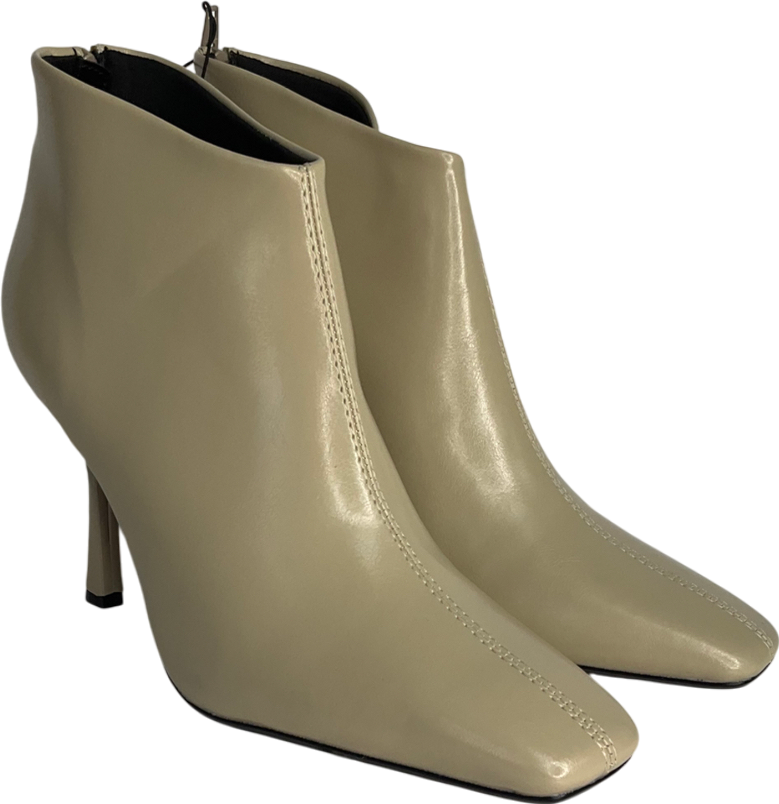 River Island Cream Boot Heels UK 7 EU 40 👠