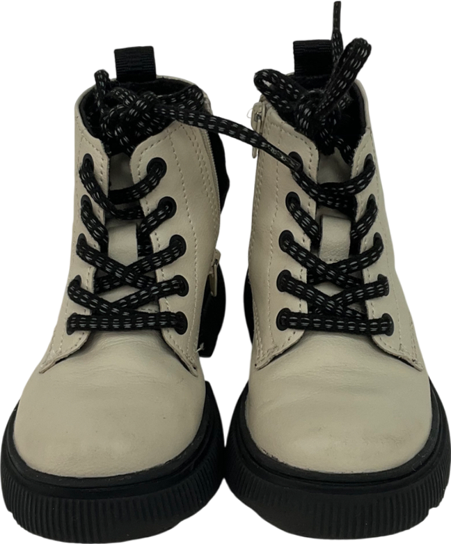 ZARA Cream Chunky Lace Up Ankle Boots UK 6 EU 23 👼