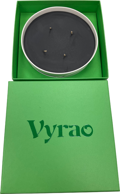 Vyrao Green Ember Large 4 wick Candle 570g