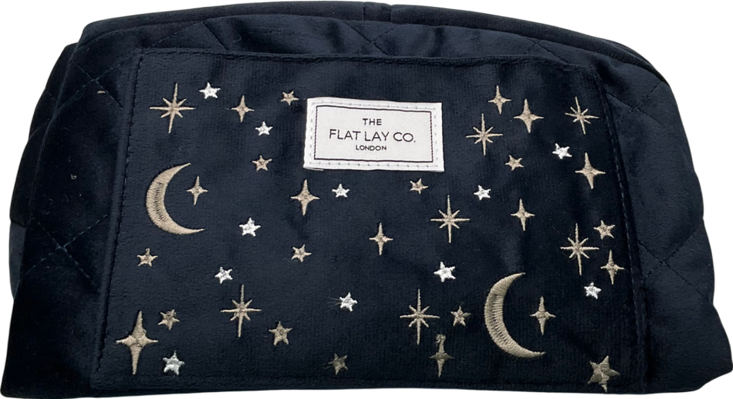 The Flat Lay Co. Makeup Bag - Wash Bag - Navy Blue  Velvet One Size