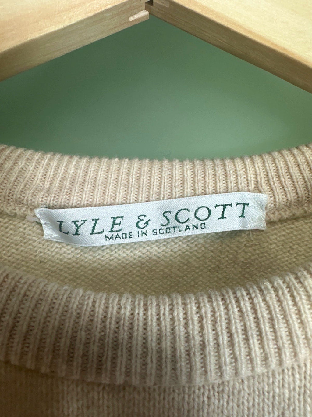 Lyle & Scott Beige Crew Neck Wool Jumper UK XL