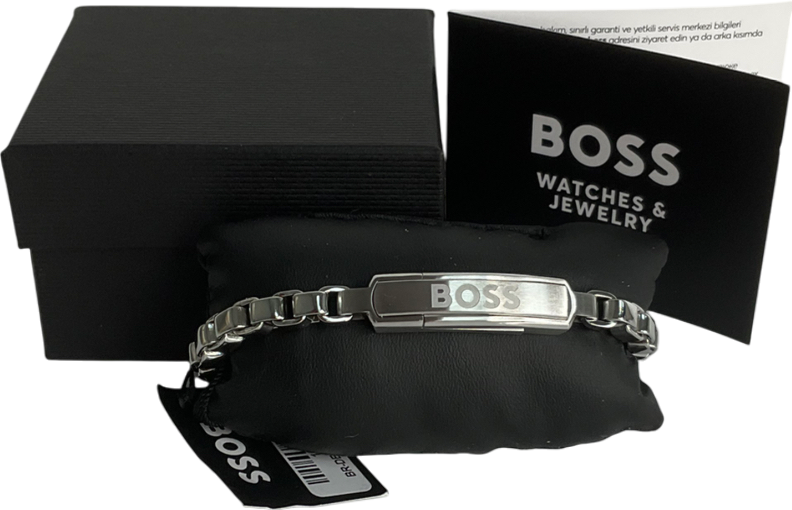 hugo boss Metallic Silver-tone Box-chain Cuff With Logo Branded Closure