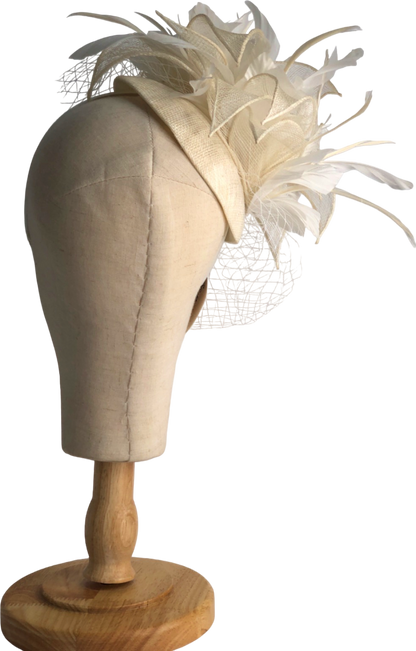 Karen Millen Ivory Fascinator One Size