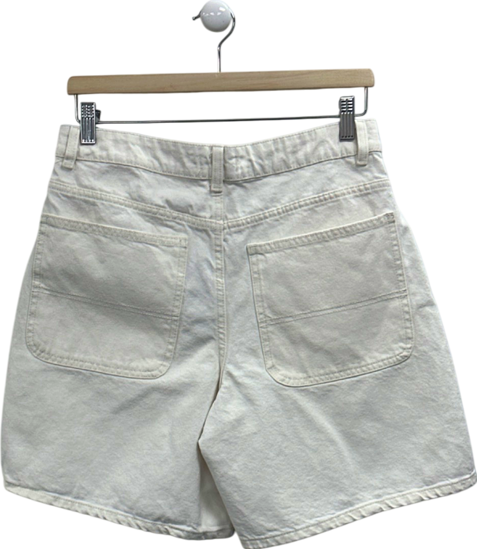 PrettyLittleThing White Denim Shorts UK 10