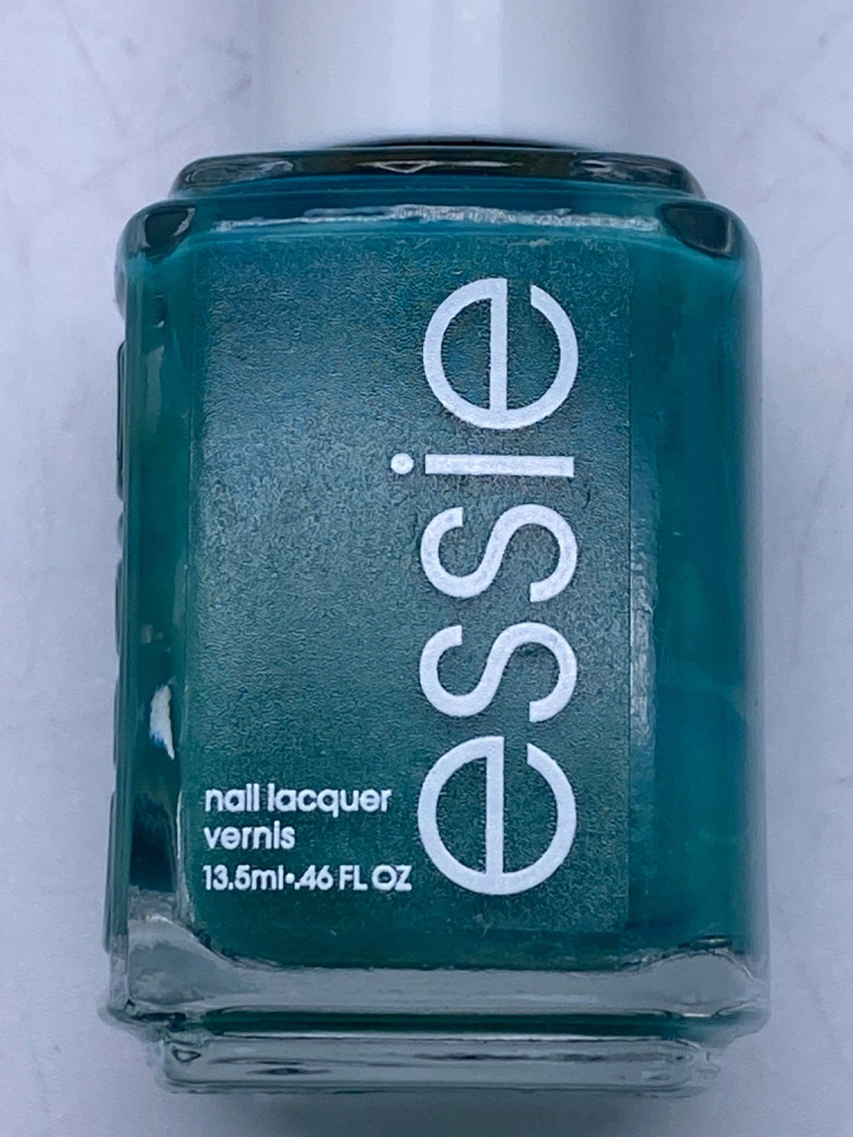 Essie Nail Lacquer (un)guilty pleasures 13.5ml