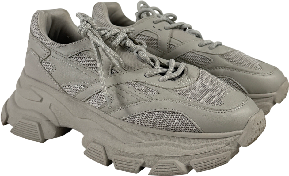 Bershka Grey Chunky Cleated Trainer In Stone Colour UK 7 EU 41 👞