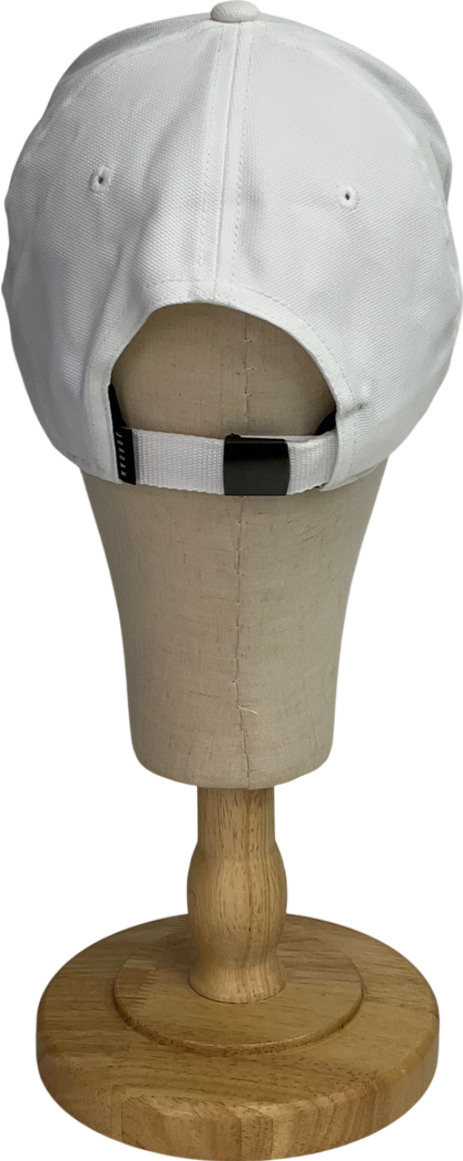 Nike White Club Cap Adjustable Unstructured Baseball Cap