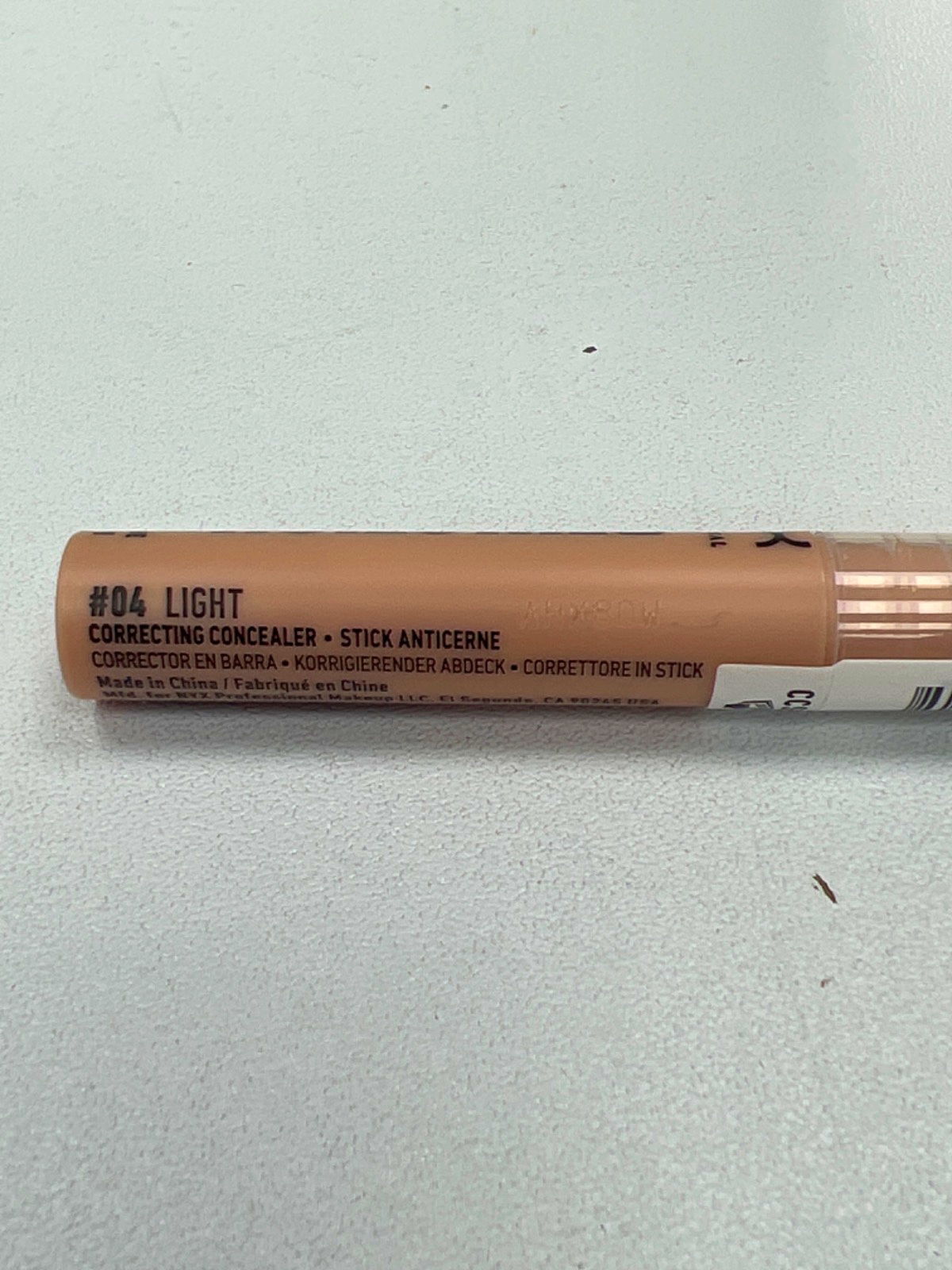 NYX Professional Makeup Pro Fix Stick Correcting Concealer #04 Light 1.6g