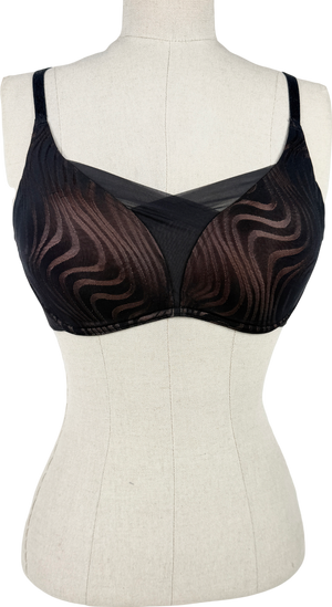 Triumph Black Shape Smart Ellipse Padded Bra Size 1- 32a UK 32A