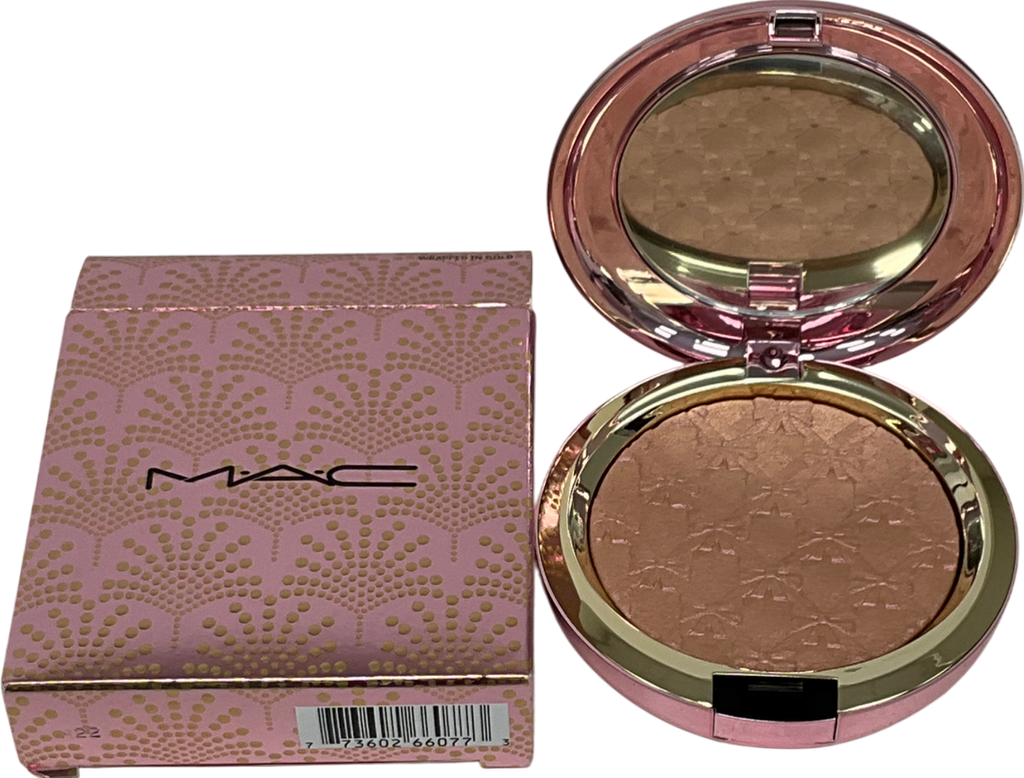 MAC Extra Dimension Skinfinish Highlighter Wrapped In Gold 10g