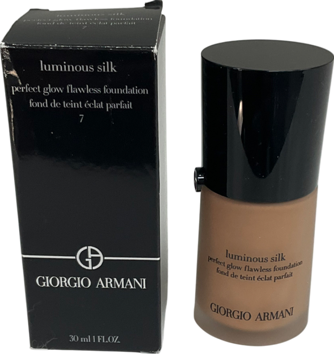 Giorgio Armani beauty Luminous Silk Foundation 7 30ml