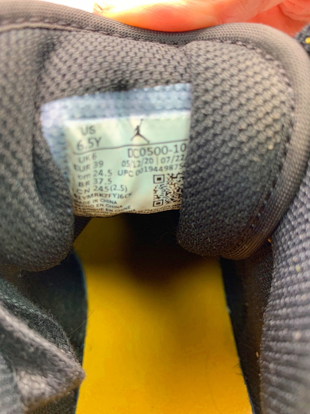 Nike Multi Para Mi Air Jordan Mid SE Youth Size 6