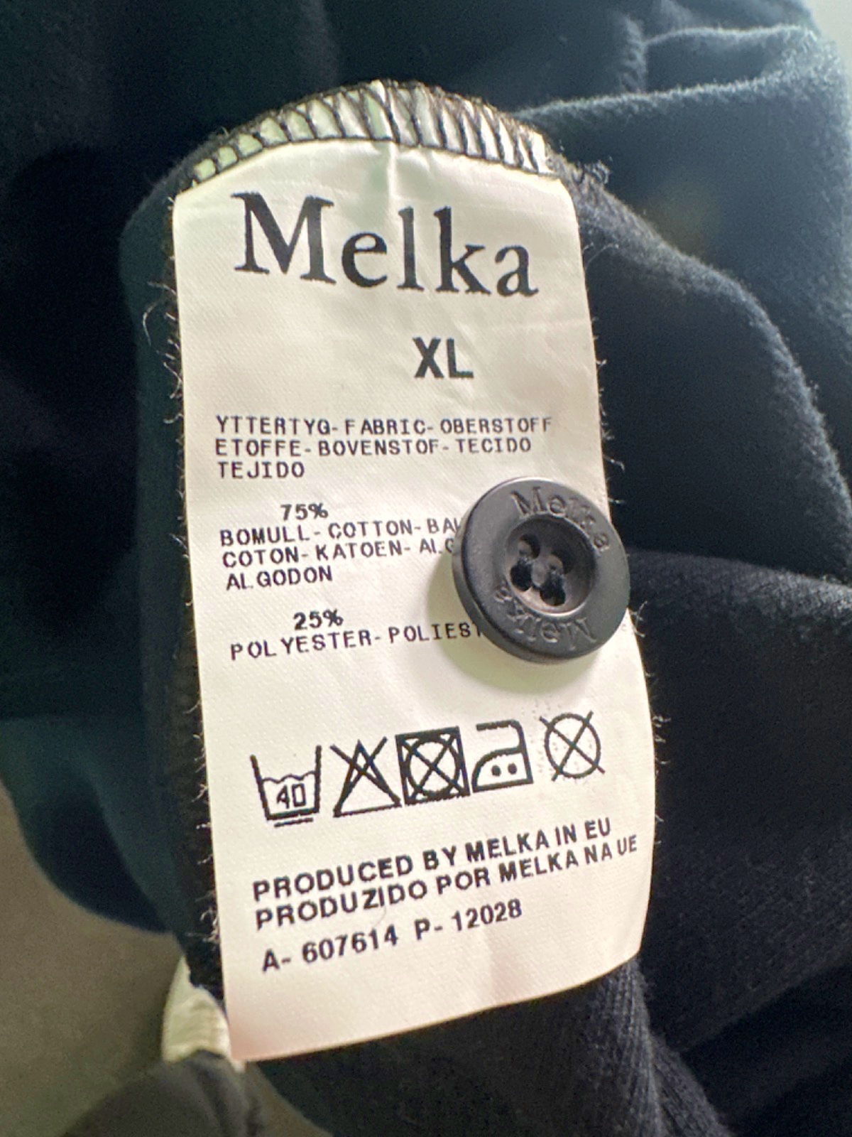 Melka Black Menswear Sweater UK XL