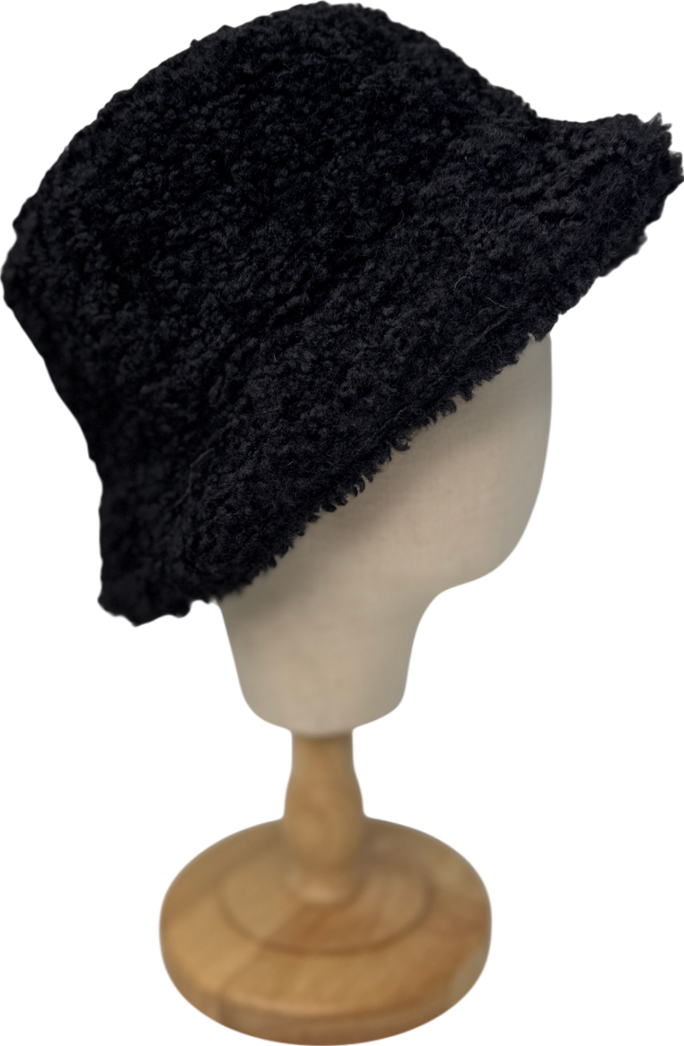 Apparis Faux-fur Bucket Hat In Black One Size