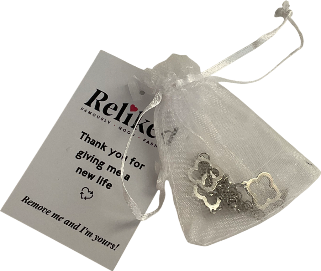 Metallic Silver Clover Design Bracelet