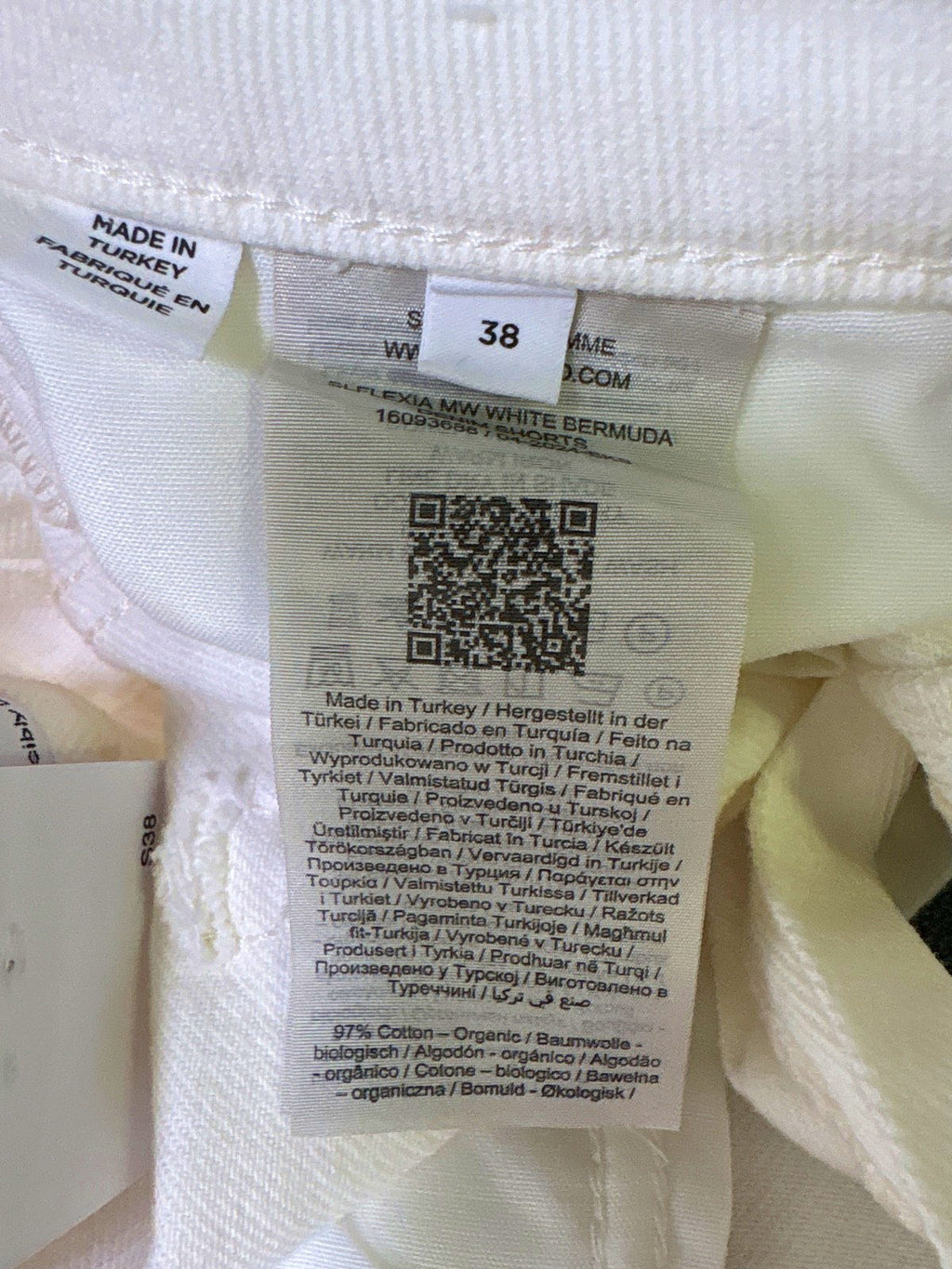 Selected Femme White MW White Bermuda Shorts UK 10