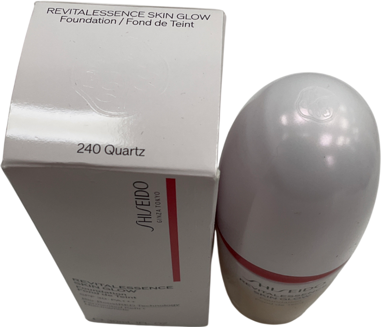 Shiseido Revitalessence Glow Foundation 240 Quartz 30ml