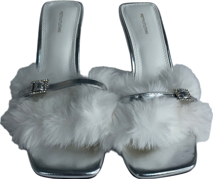 PrettyLittleThing White Faux Fur High Heels UK 3 EU 36 👠