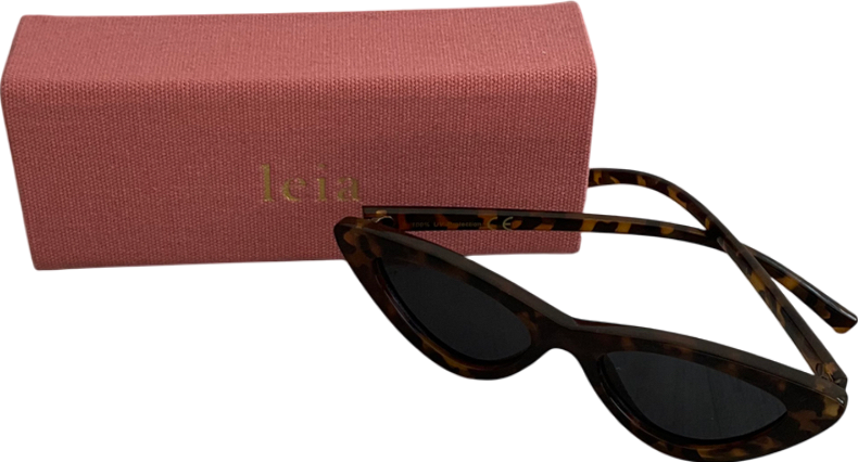 Leia Brown Catseye Sunglasses In Case One Size