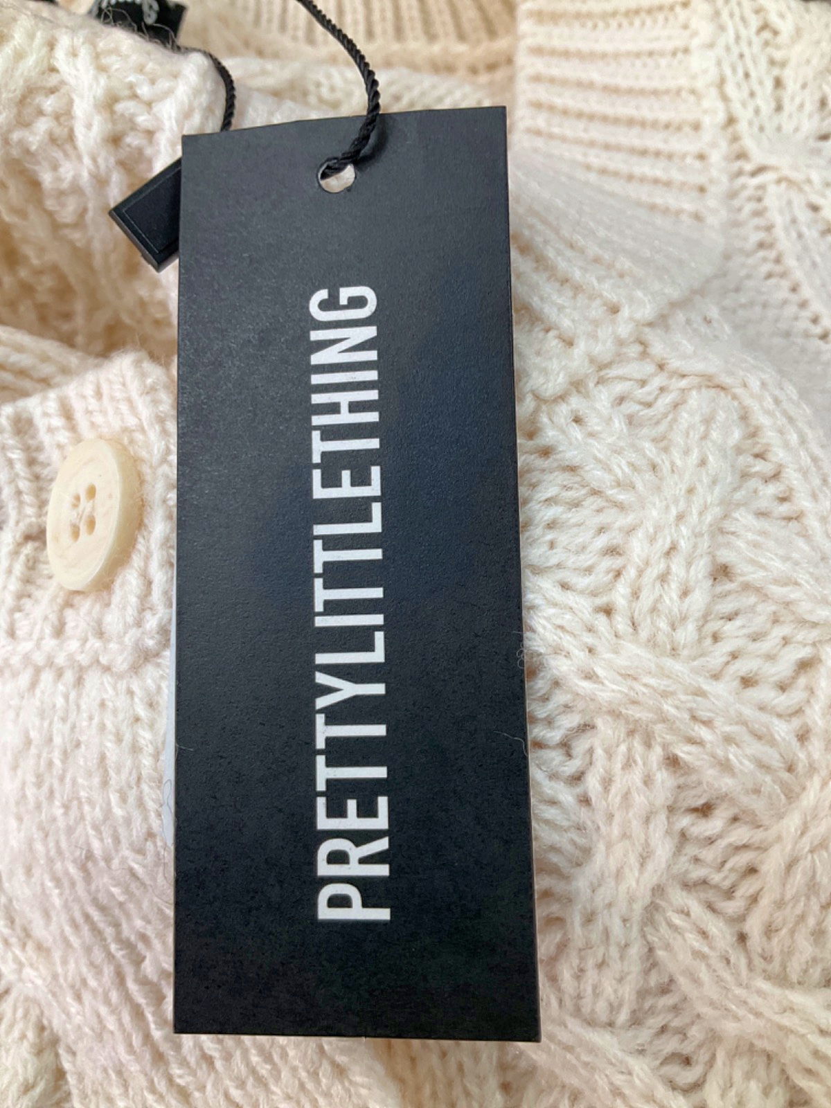 PrettyLittleThing Cream Petite Cable Knit Extreme Cropped Cardigan UK M