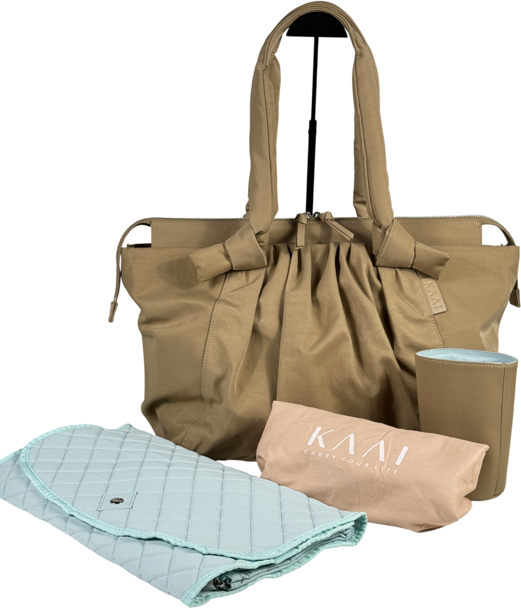 KAAI Mom  / Baby Changing Tote Bag - Sand Beige