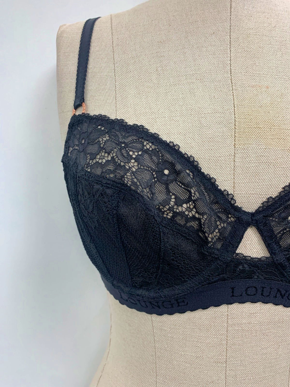 Lounge Black Flair Balcony Bra 34E
