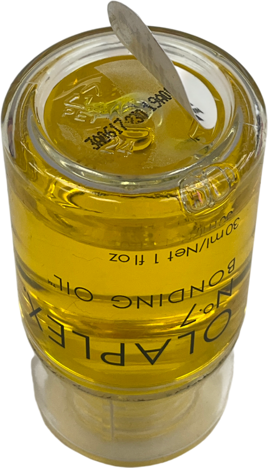 Olaplex No. 7 Bonding Frizz Reduction And Heat Protection Hair Oil 30ml