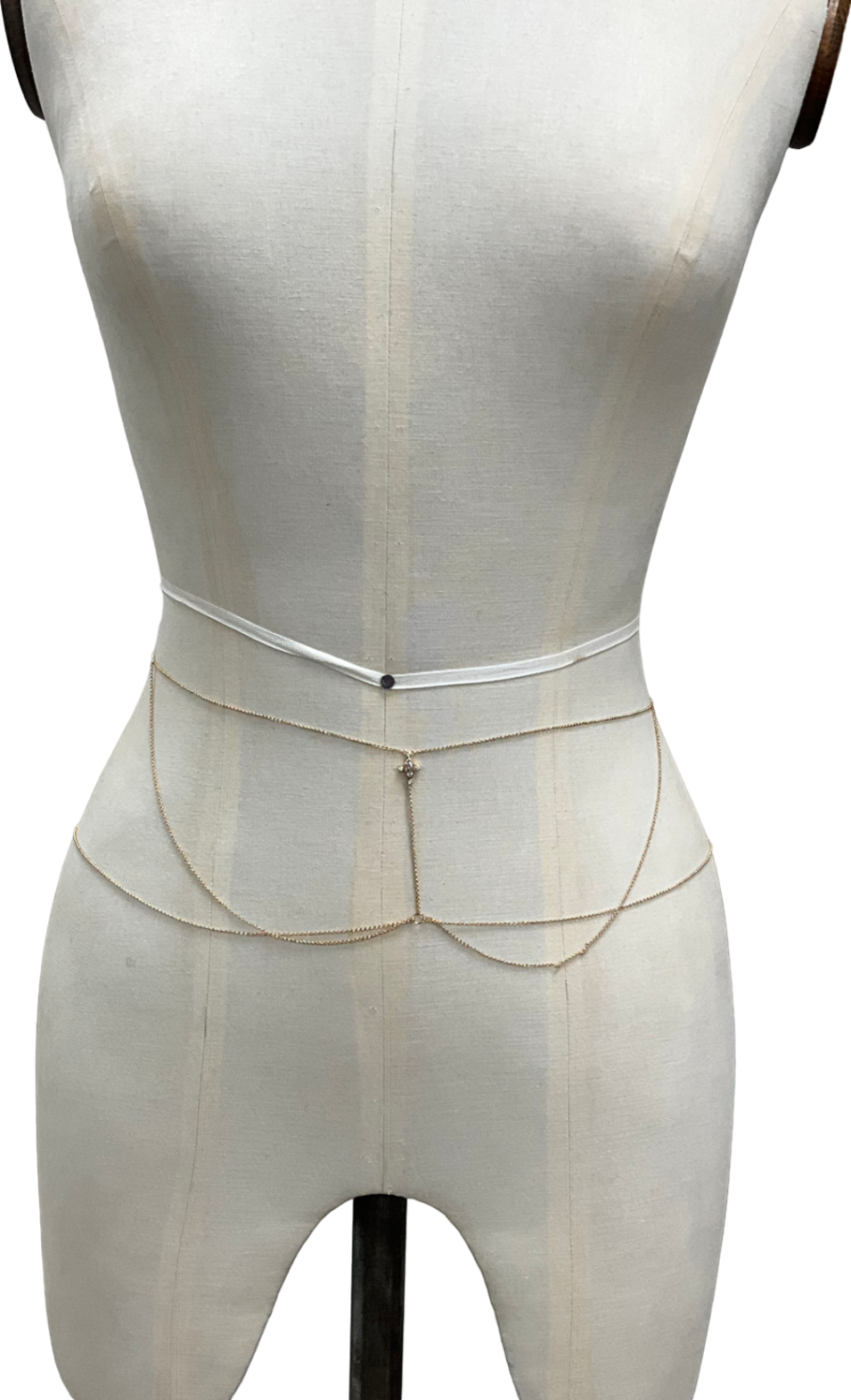 Lili Claspe Body Chain One Size