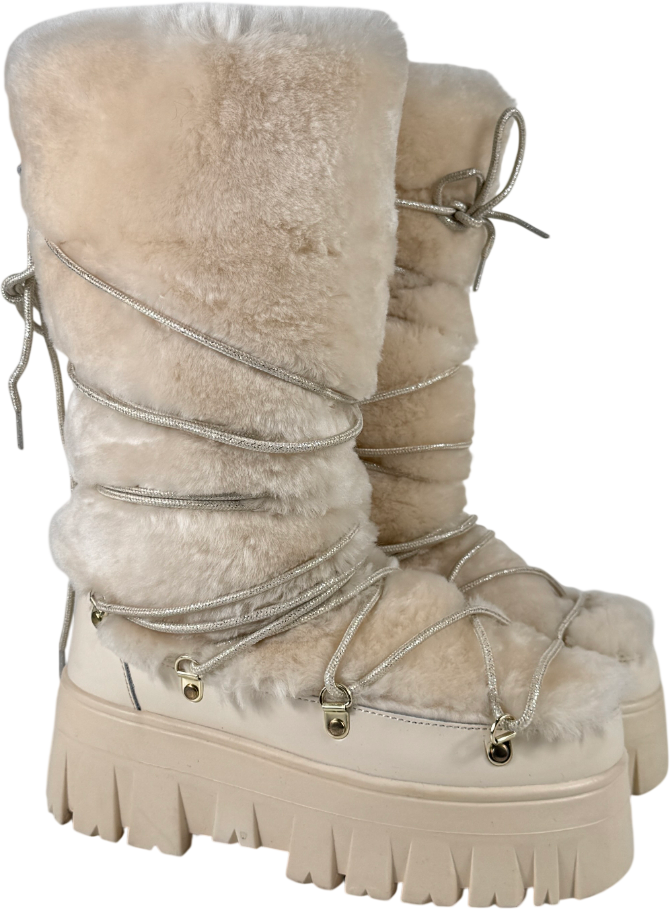 MY SUNDAY SKI Lug Tread Shearling Snow Boots - Tall Cream UK 6 EU 39 👠