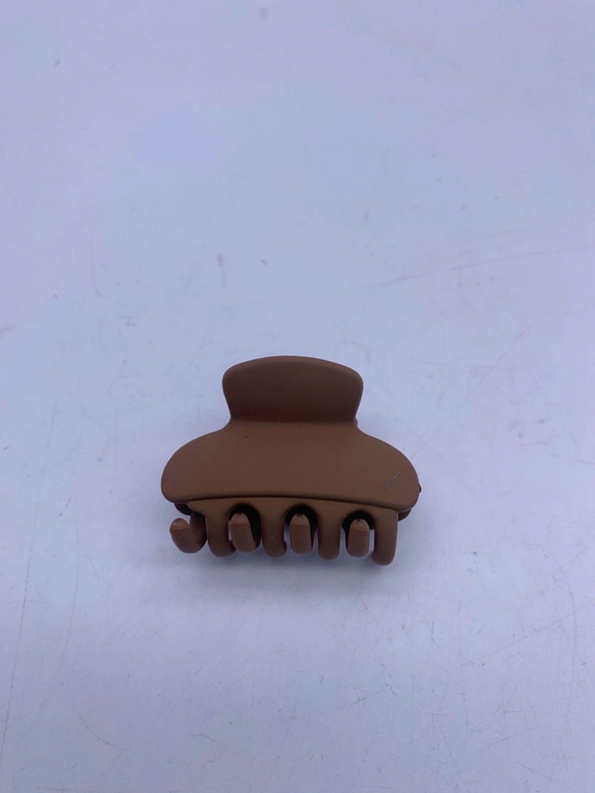 Brown Hair Claw Clip One Size