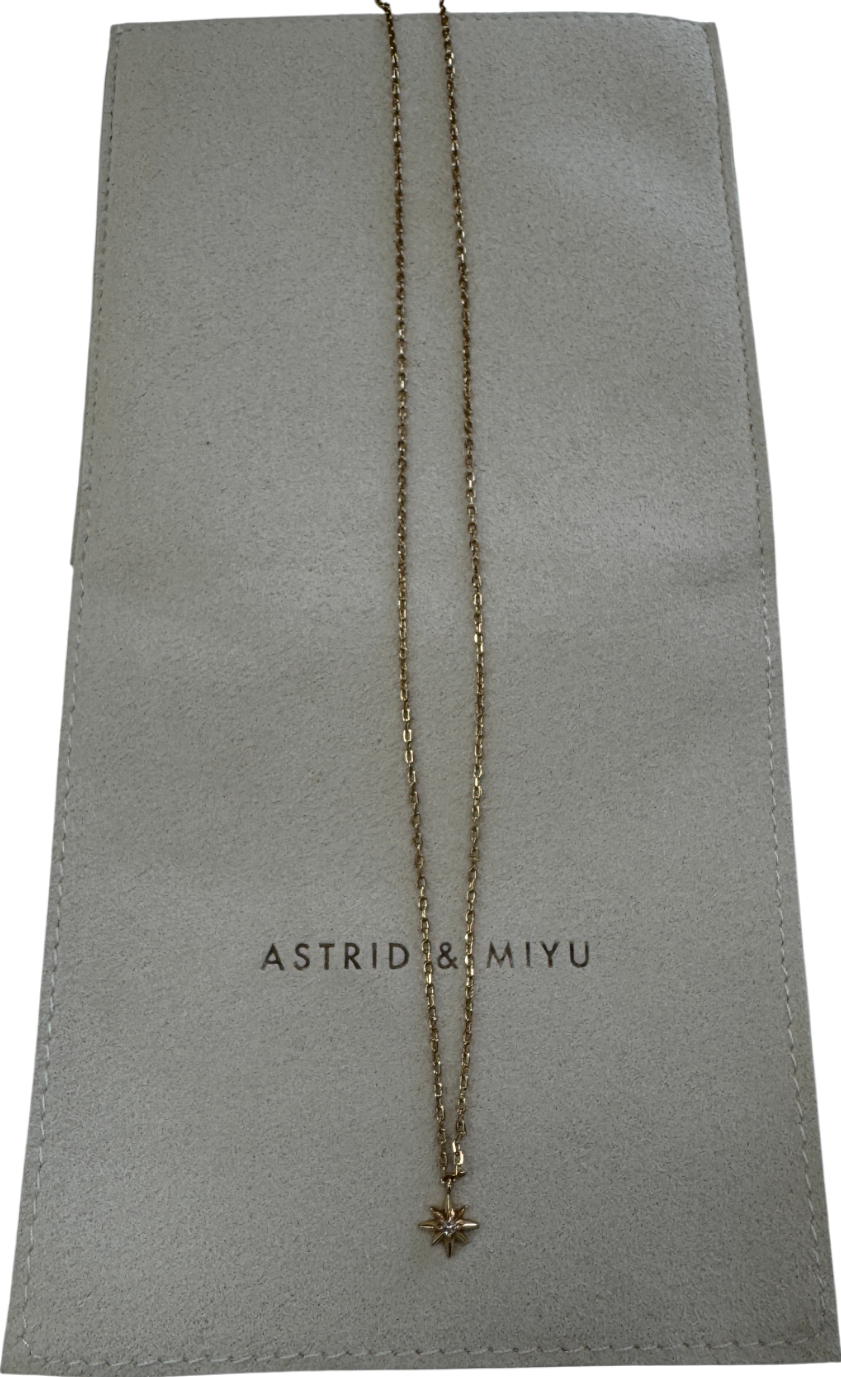 Astrid & Miyu Yellow 18k Gold Plated Silver Celestial Star Necklace With Crystal