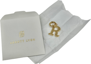 Abbott Lyon Metallic Initial Charm R Gold One Size
