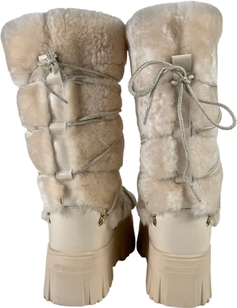 MY SUNDAY SKI Lug Tread Shearling Snow Boots - Tall Cream UK 6 EU 39 👠