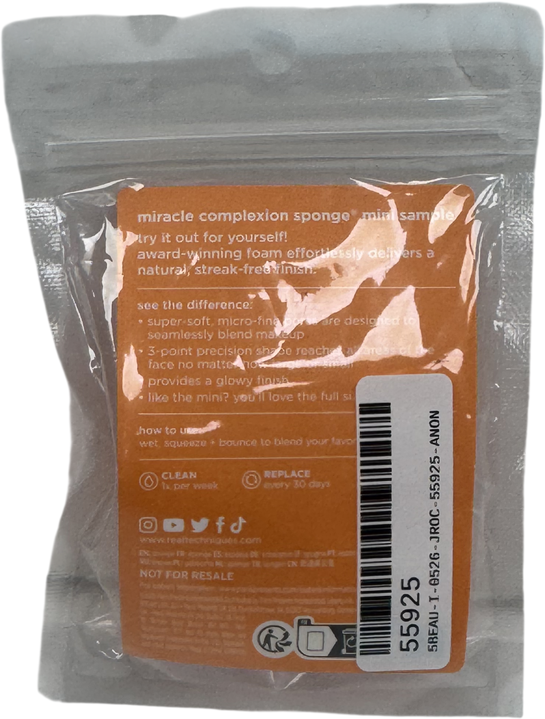 Real Techniques Miracle Complexion Sponge One size