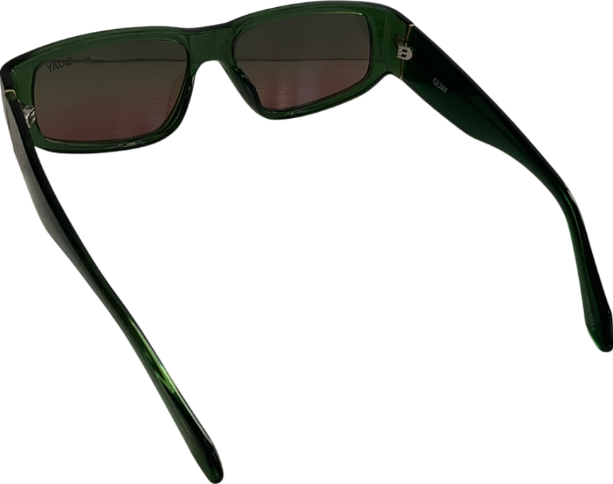 QUAY Deep Green Frame / Brown Lens Sunglasses in case