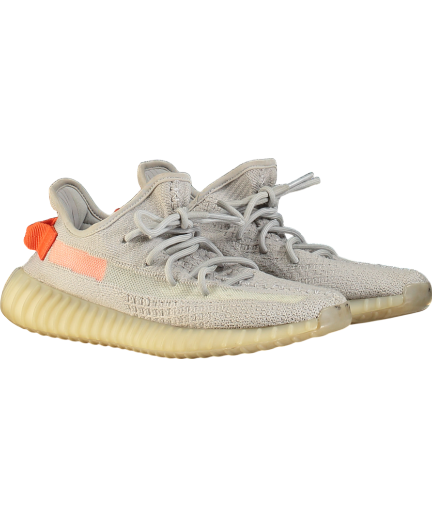 adidas Adidas Yeezy Boost 350 V2 Grey Tail Light Trainers UK 7 EU 40