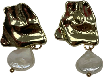 Metallic Golden Pearl Earrings